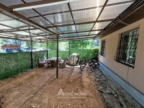 Codru, Costiujeni street, 2 rooms + living room.: 7