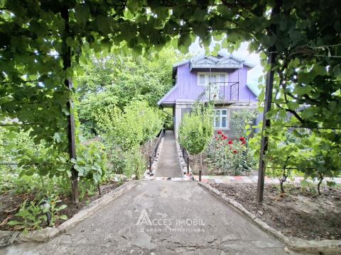 Дом в 2 уровня! Орхей, пер. Фынтынилор, 3 комнаты + гостиная, 160м² + 8 соток. Средний ремонт!: 13