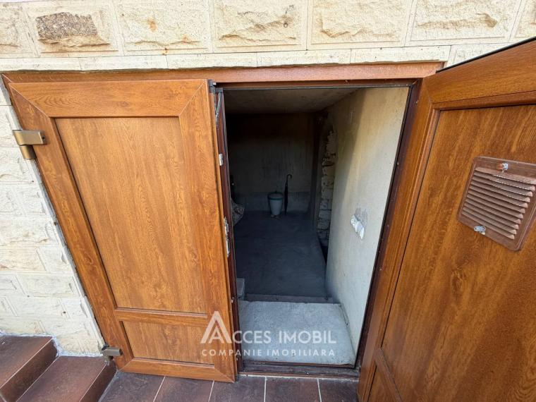 Дом! Яловены, ул. Четатя Албэ, 4 комнаты + гостиная, 106 м² + 10 соток.: 13