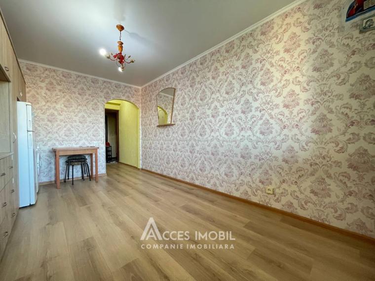 Telecentru, Sfanta Vineri street, 1 room. Middle floor!: 2