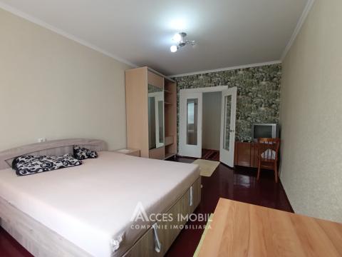 Apartments for Sale in Buiucani: Buiucani, Unirii Principatelor Square