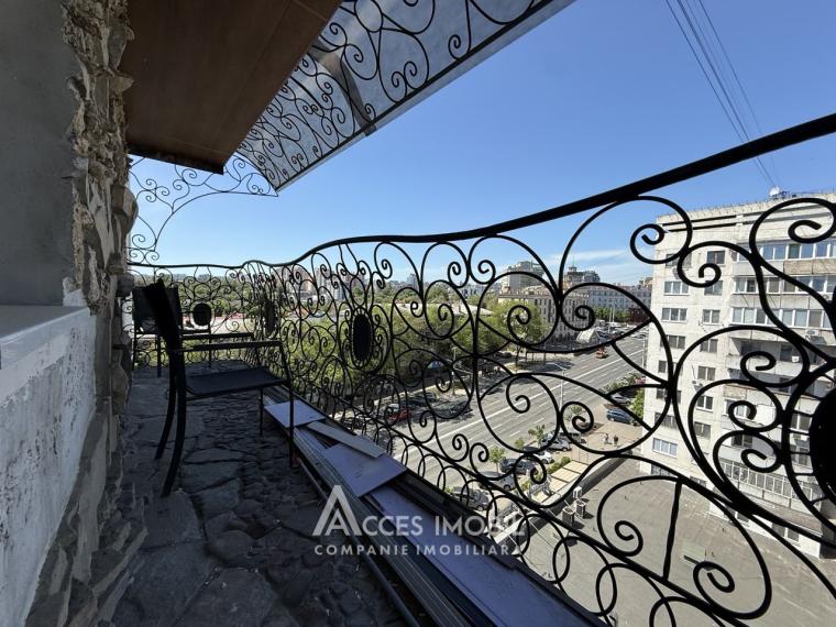 Center, Constantin Negruzzi Boulevard, 2 rooms + living room. Eurorepair!: 17