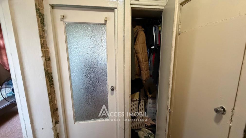 Botanica, Dacia Blvd, 1 room. Middle location!: 6