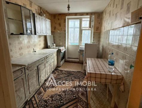 Botanica, Ioan Voda Viteazul street, 3 rooms. Middle location!: 4