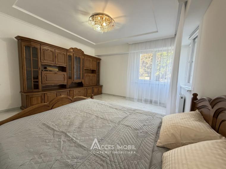 Chirie! Dansicons! Bloc Nou! Botanica, bd. Decebal, 2 camere + living. Euroreparație!: 2