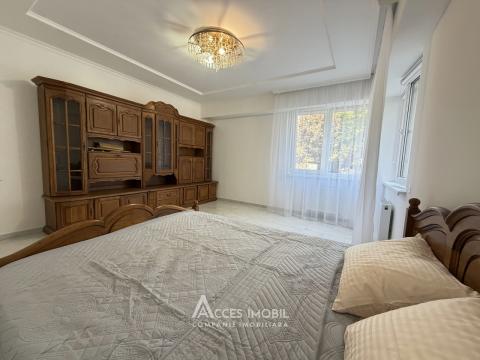 Chirie! Dansicons! Bloc Nou! Botanica, bd. Decebal, 2 camere + living. Euroreparație!: 2
