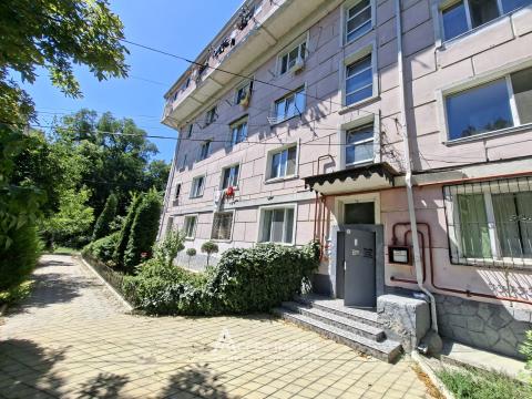 : Riscani, Branistii street