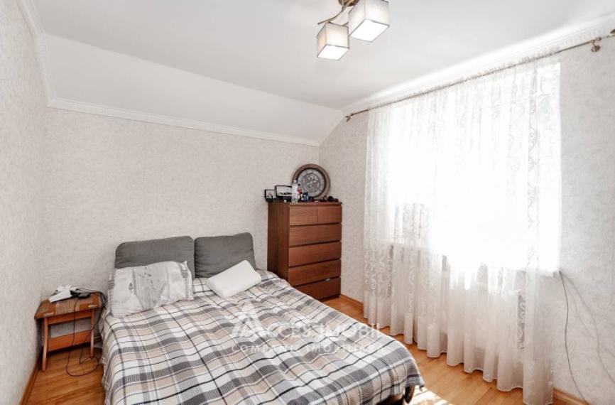 Vilă în 2 niveluri! Trușeni, str. Ip. Lesnaia Poliana 3 camere + living, 117m² + 6 ari. Euroreparație!: 4