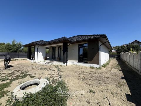 Casă! Sîngera, str. Dealul Leului, 3 camere + living, 230m2 + 8 ari!: 11