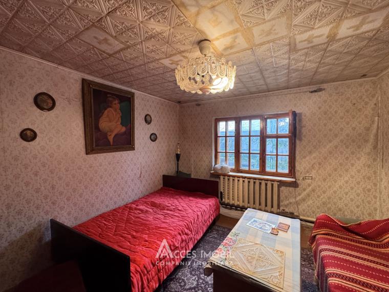 Casă în 2 niveluri! Buiucani, str. Paris, 3 camere + living, 130m² + 3 ari!: 2