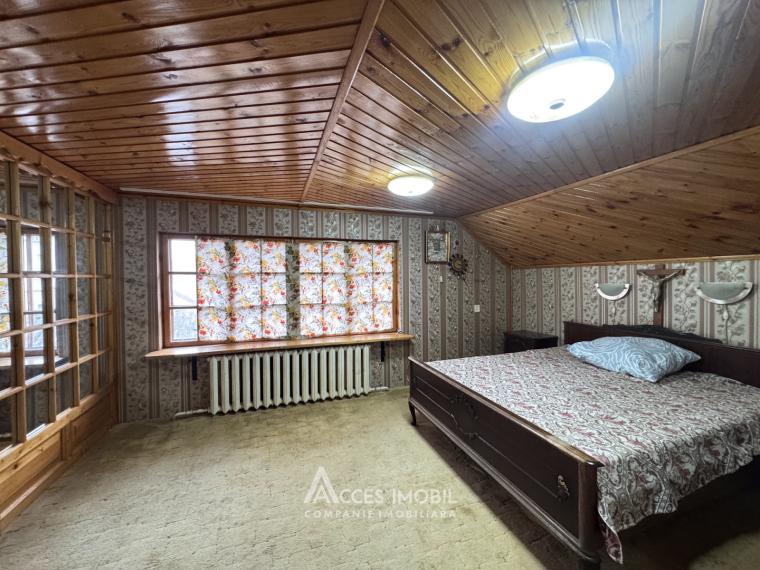 Casă în 2 niveluri! Buiucani, str. Paris, 3 camere + living, 130m² + 3 ari!: 1