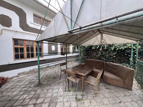 Casă în 2 niveluri! Buiucani, str. Paris, 3 camere + living, 130m² + 3 ari!: 10