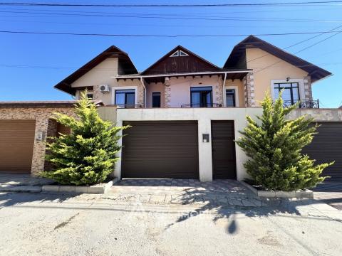 Case de vânzare în Chișinău: Codru, str. Busuiocului