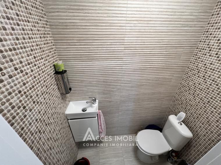 TownHouse în 2 niveluri! Codru, str. Busuiocului, 2 camere + living, 142m² + 1 ar.: 14