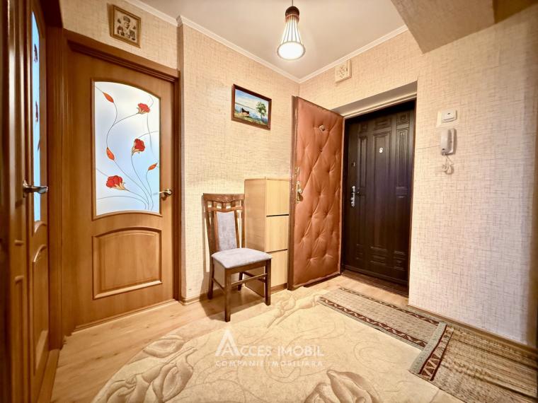 Botanica, str. Grenoble, 2 camere. Încălzire autonomă! Seria 102!: 10