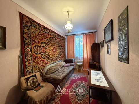 Chirie! Centru, str. George Coșbuc, 2 camere + living. Localizare de mijloc!: 3