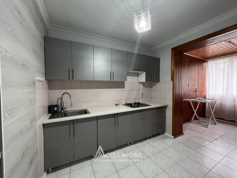 Poșta Veche, str. Calea Orheiului, 3 camere. Euroreparație! Seria 143! Localizare de mijloc! + debara: 9