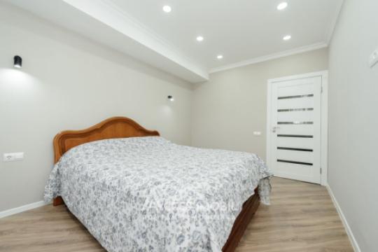 Basconslux! Bloc Nou! Ciocana, str. Nicolae Milescu Spătarul, 2 camere + living. Euroreparație!: 3