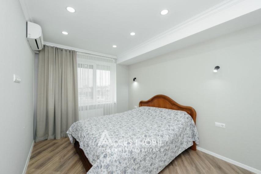 Basconslux! Bloc Nou! Ciocana, str. Nicolae Milescu Spătarul, 2 camere + living. Euroreparație!: 4