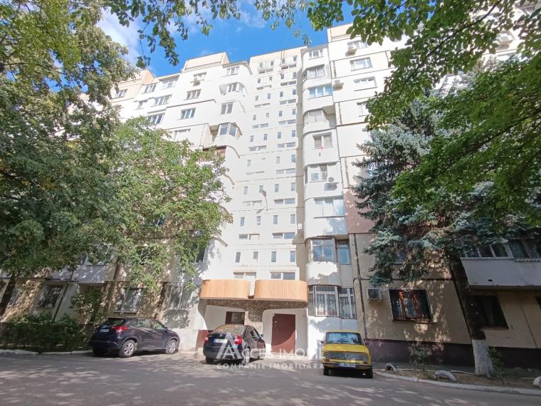 Buiucani, șos. Balcani, 3 camere + living. Seria 143! Localizare de mijloc!: 8
