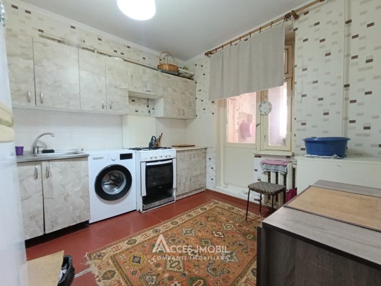 Buiucani, șos. Balcani, 3 camere + living. Seria 143! Localizare de mijloc!: 3