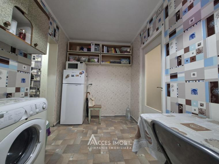 Ciocana, str. Mircea cel Batrin, 1 cameră. De mijloc!: 4
