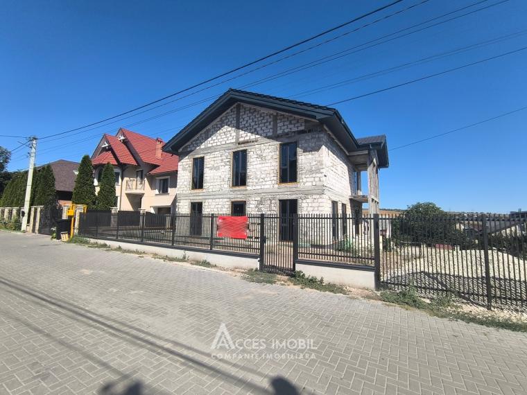 Casă în 2 niveluri! Ialoveni, str. Merilor, 260m2 + 6 ari! Variantă Albă!: 0