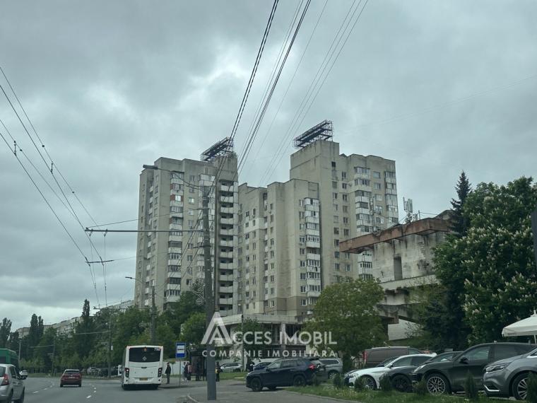 Sculeni, str. Calea Ieșilor, 3 camere.: 8