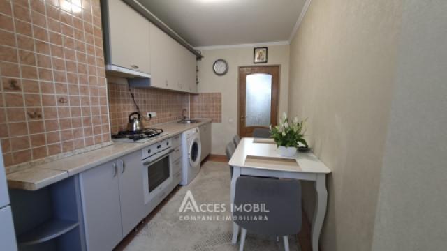 Bloc Nou! Poșta Veche, str. Socoleni, 2 camere.: 5