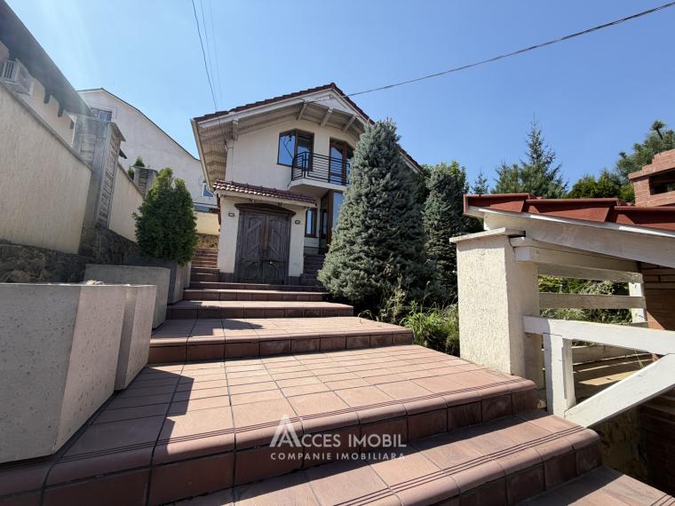 Аренда! Дом в 2 уровня! Кодру, ул. Кобзарилор, 1 комната + гостиная, 45м² + 1 сотка. Евроремонт!: 0