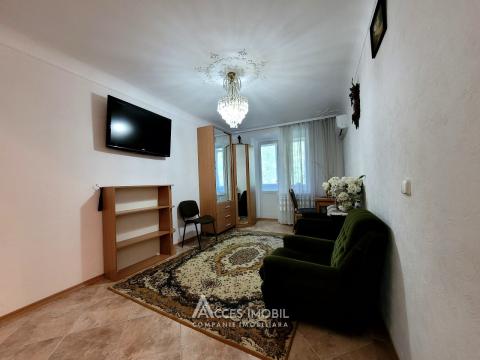 Centru, str. George Coșbuc, 3 camere. Localizare de mijloc/ bilaterală!: 0
