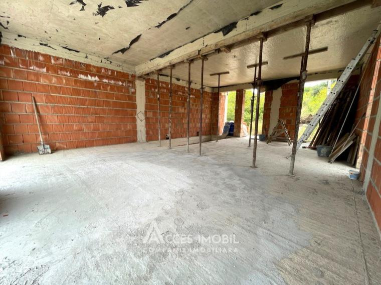 TownHouse în 3 niveluri! Buiucani, str. Porumbrele, 4 camere + living, 190m² + 3 ari!: 2