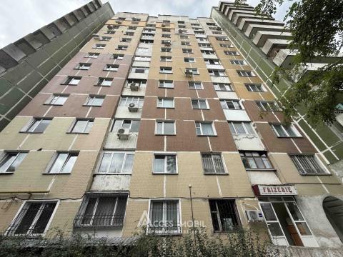 Râșcani, bd. Moscova, 2 camere. Euroreparație! De mijloc!: 13