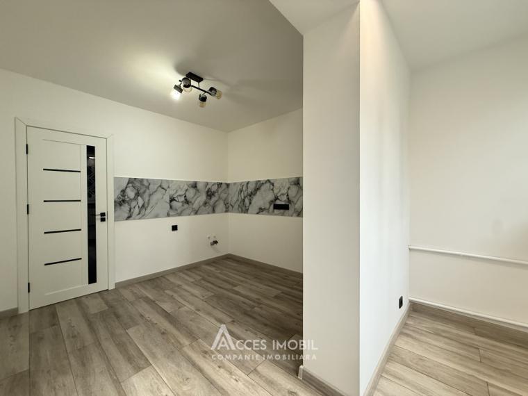 Râșcani, bd. Moscova, 2 camere. Euroreparație! De mijloc!: 4