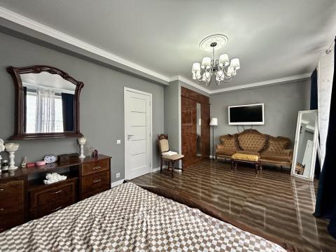 Casă în 2 niveluri! Codru, str. Prepeliței, 2 camere + living, 120m² + 3 ari. Reparație medie!: 1