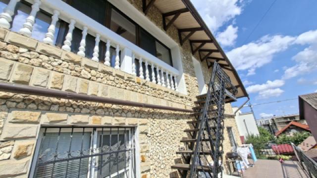 : Botanica, Ghica-Voda street