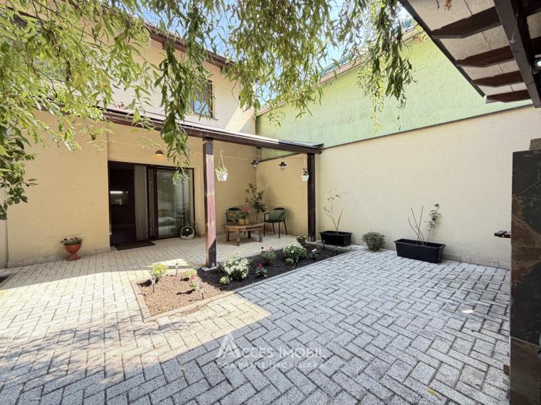 Rent! Townhouse in 3 levels! Centru, Sfatul Tarii street, 2 rooms + living room, 108m2. Eurorepair!: 20