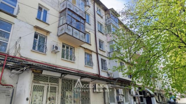 Buiucani, str. Ion Creangă, 3 camere. De mijloc!: 0