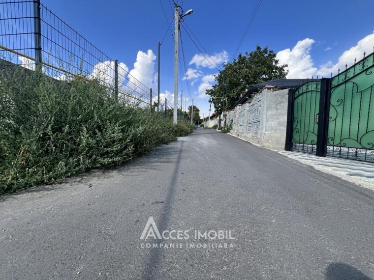Teren pentru construcție 10 ari, Ialoveni, str. Florilor!: 10