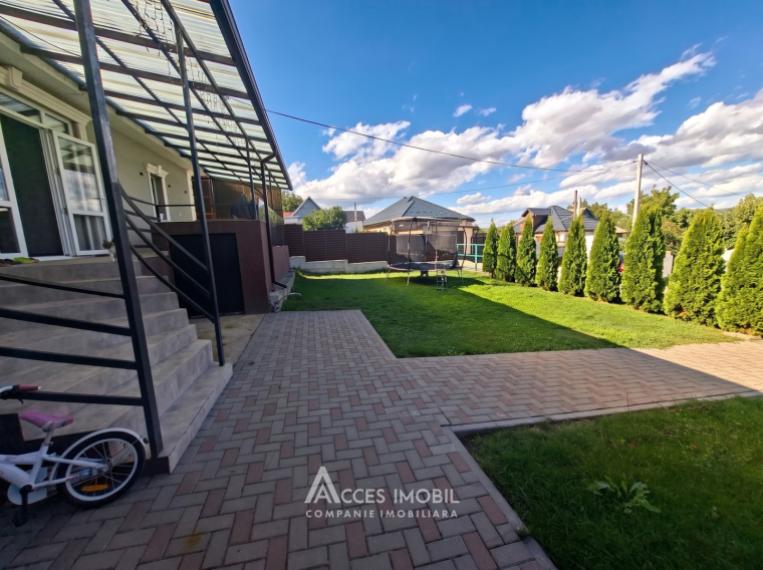 Casă! Sireți, str. 1 Decembrie, 3 camere + living, 115m² + 8 ari. Euroreparație!: 1