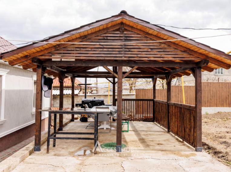 Casă! Sireți, str. 1 Decembrie, 3 camere + living, 115m² + 8 ari. Euroreparație!: 17