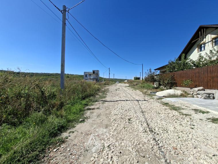 Teren pentru construcție 6 ari, Tohatin, str. Valea Trandafirilor!: 3
