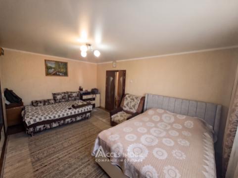 Buiucani, str. Nicolae Costin, 1 cameră. De mijloc!: 0