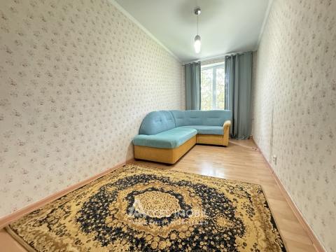 : Botanica, Minsk street