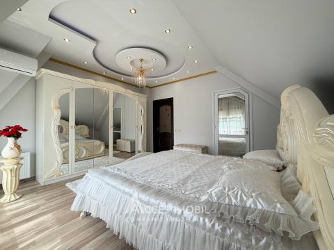 Chirie! Casa în 3 nivele! str. Calea Ieșilor, Sculeni, 250m2 + 6 ari! Euroreparație!: 5