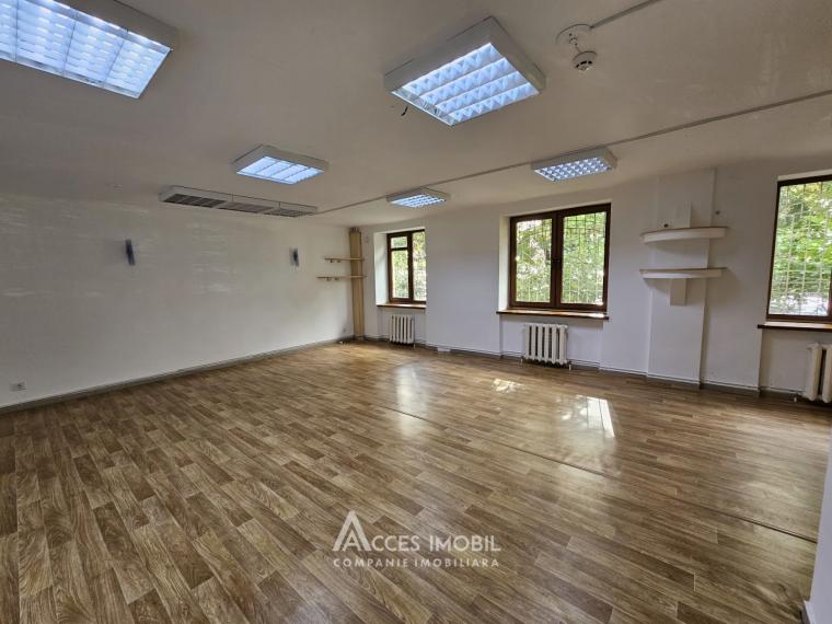 Chirie! Centru, str. Alexandr Pușkin, spațiu comercial 145m². Reparație Euro! Încălzire autonomă!: 3