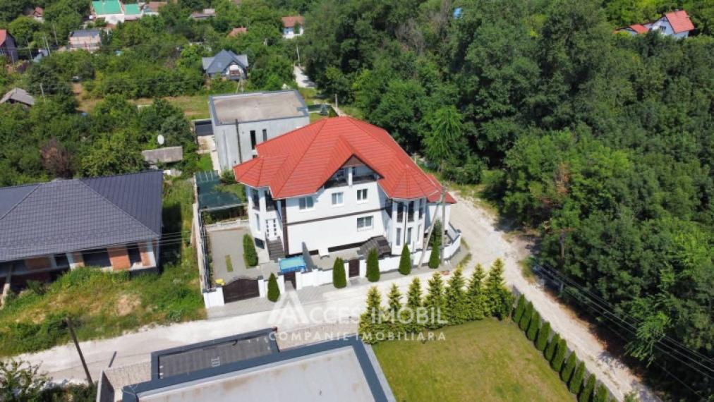 Townhouse/Duplex on 3 levels! Dumbrava, Stejarului street, 3 rooms + living room, 170m2 + 3 ares. Eurorepair!: 16