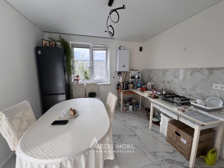 TownHouse in 3 levels! Dumbrava, Stejarilor street, 2 rooms + living room, 130m2 + 3 ares. Eurorepair!: 4