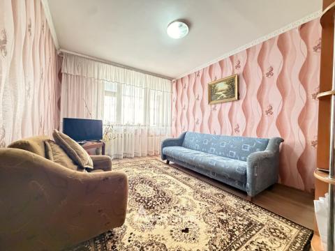 Rent! Râșcani, Florilor Street, 3 rooms + living room. Autonomous heating!: 4