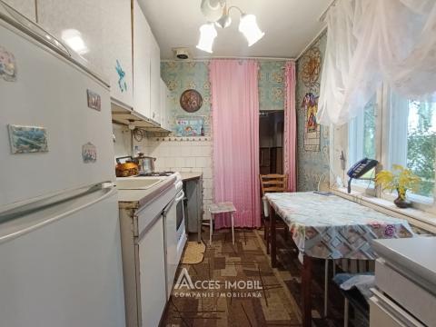 Casă! Strășeni, str. Iurii Gagarin, 3 camere + living, 80m² + 6 ari.: 6